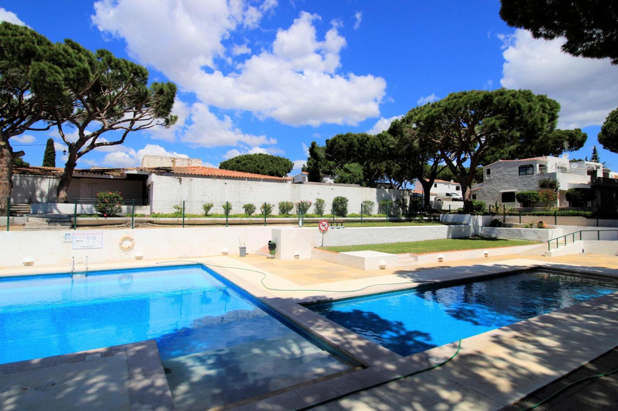 Albufeira Acoteias Villa With Pool By Homing Exteriör bild